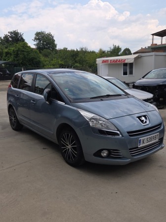 Peugeot 5008 1.6 TURBO