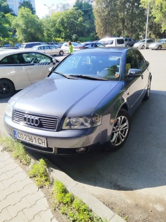 Audi A4 1.8T quattro