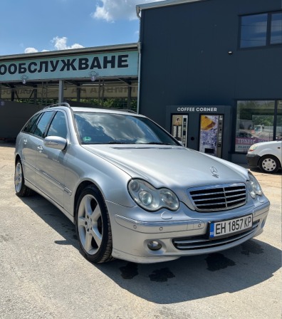 Mercedes-Benz C 320 7G AVANTGARDE