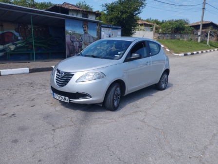 Lancia Ypsilon 0.9 CNG Evro5B