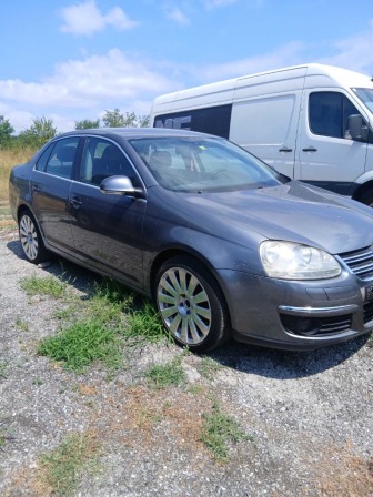 VW Jetta 2.0 swiss