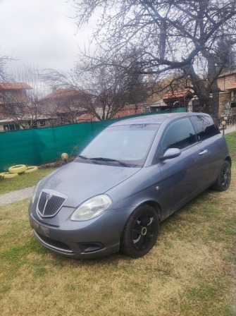 Lancia Ypsilon 1.2 Бен 100х.км