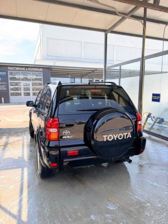 Toyota RAV 4