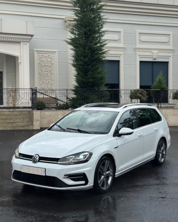 VW Golf 1.6