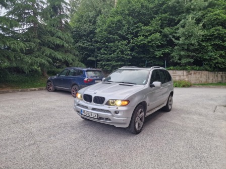 BMW X5 3.0-218