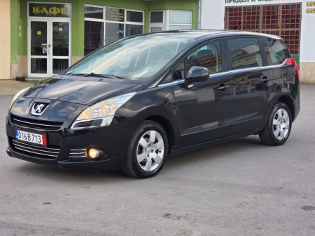 Peugeot 5008 1.6 HDI NAVI