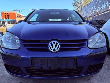 VW Golf 1.6