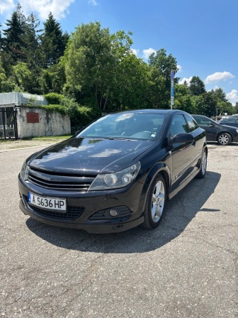 Opel Astra GTC 1.9 CDTI