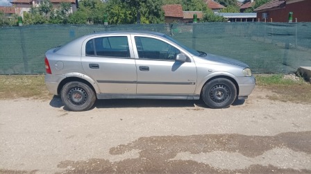 Opel Astra 1.6. 75к.с газ