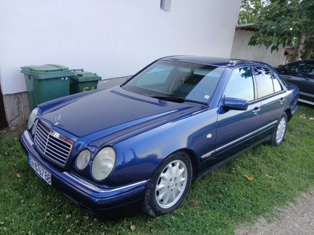 Mercedes-Benz E 200 Avantgarde