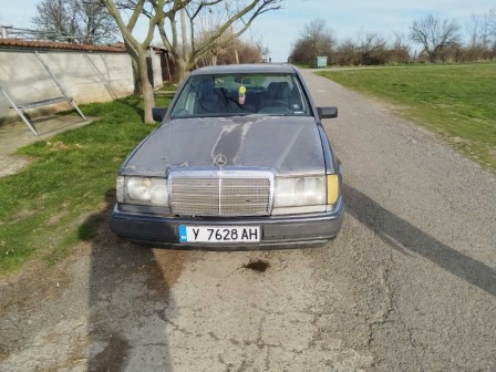 Mercedes-Benz E 200 200