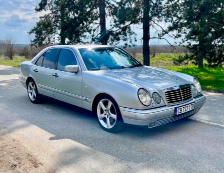 Mercedes-Benz E 290 2.9TD