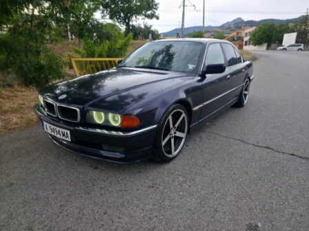 BMW 728 ГАЗ