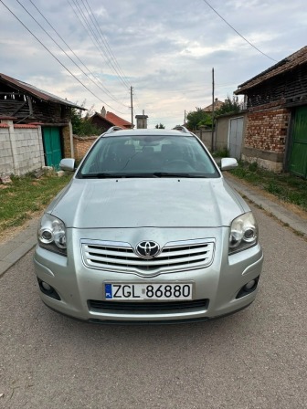 Toyota Avensis 2.0 D-4D Faceli