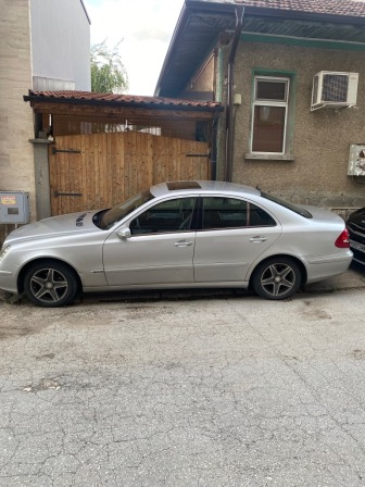 Mercedes-Benz E 220 2.2cdi