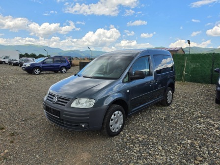 VW Caddy 1.6i 102 кс