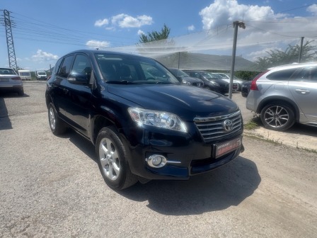 Toyota RAV 4 2,0 Бензин