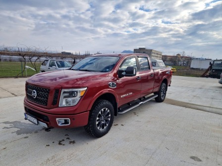 Nissan Titan PRO 4X 5.0D