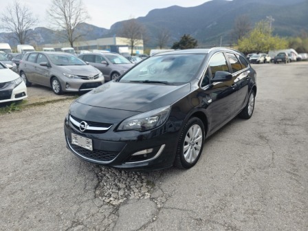Opel Astra 1.6CDTI NAVI IT
