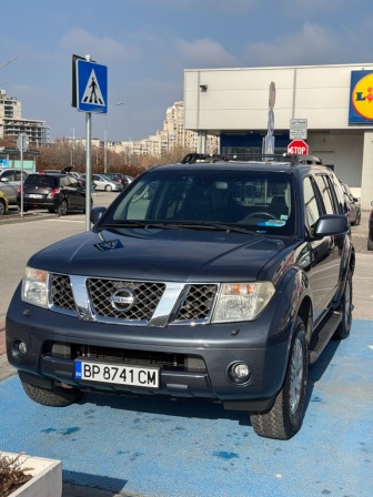 Nissan Pathfinder 2.5 Д