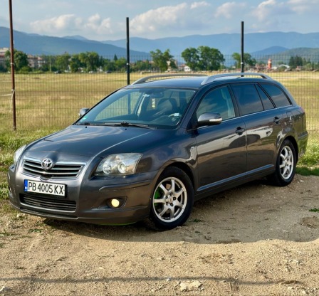 Toyota Avensis 2.2
