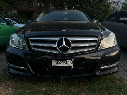 Mercedes-Benz C 220 2.2