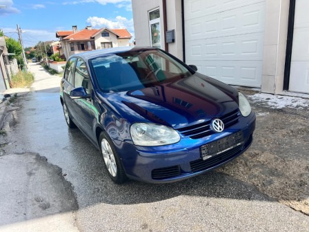 VW Golf