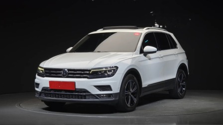 VW Tiguan 2.0TDI PRESTIGE