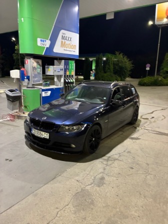 BMW 330