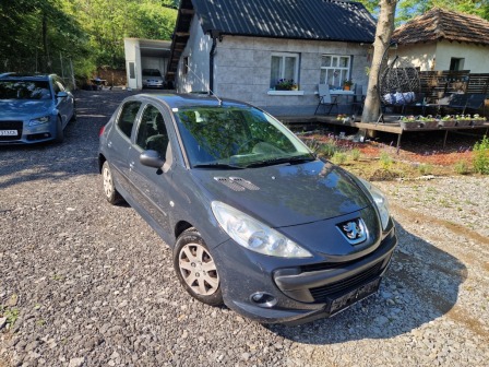 Peugeot 206 Plus 1.2i klima