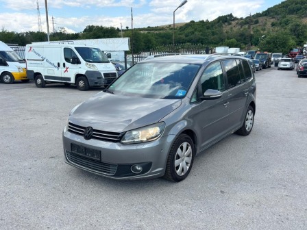 VW Touran 1.6 TDI Avtomat