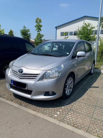 Toyota Verso 2,2D-CAT