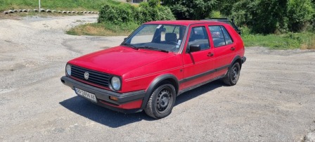 VW Golf 1.6