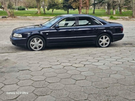 Audi A8 3.3 БИ-ТДИ V8