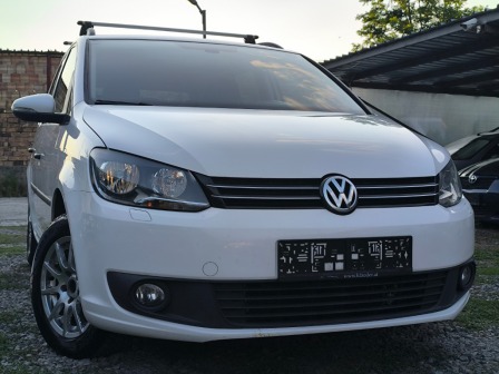 VW Touran 1.6TDI-105кс-КЛ
