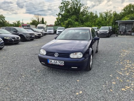 VW Golf 1.9