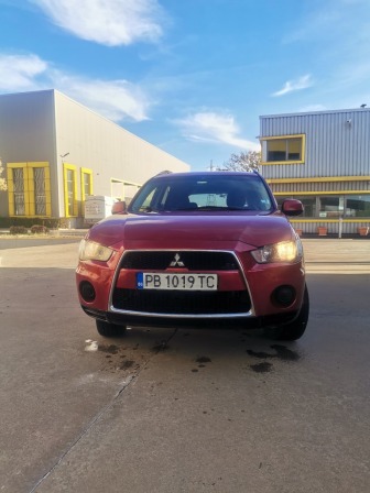Mitsubishi Outlander 2.4i