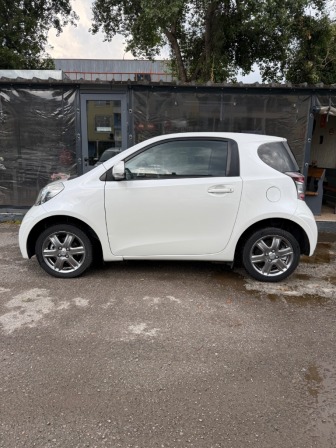 Toyota IQ