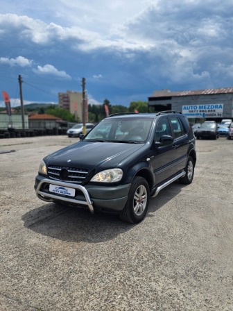 Mercedes-Benz ML 230 2.3i 4x4