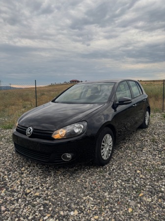 VW Golf 1.6