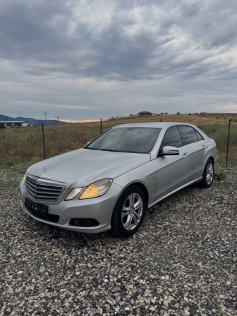 Mercedes-Benz E 220 2.2