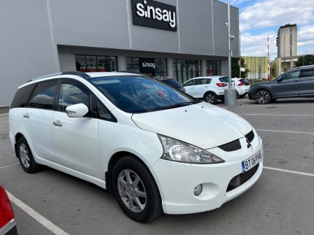 Mitsubishi Grandis 2.0 7 -местен