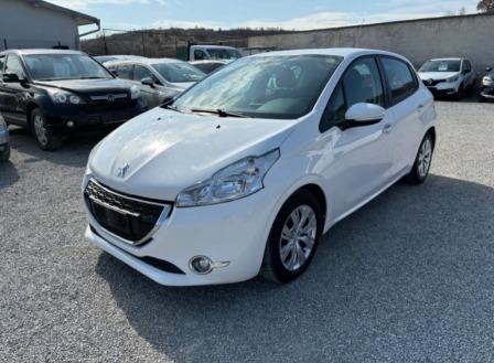 Peugeot 208 1.4i-Метан