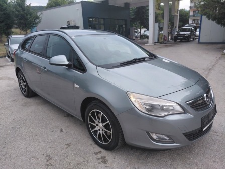 Opel Astra 1.7 CDTi