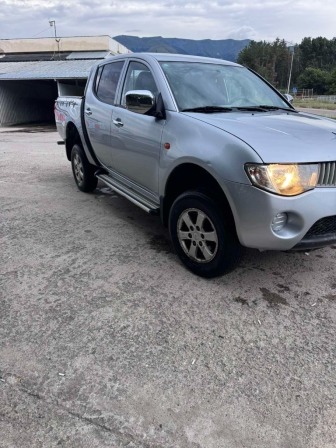 Mitsubishi L200 2010г.