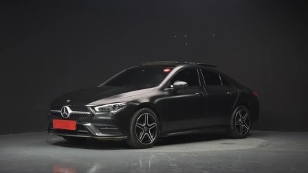 Mercedes-Benz CLA 250 4MATIC AMG