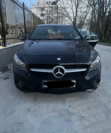 Mercedes-Benz CLA 220