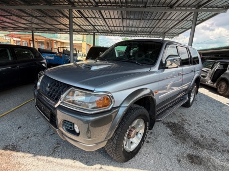 Mitsubishi Pajero Sport 2.5d 4x4