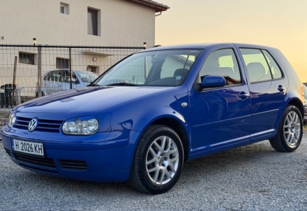 VW Golf 1.6 i