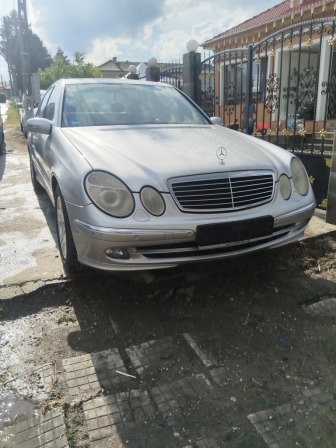 Mercedes-Benz E 280 2.8 190
